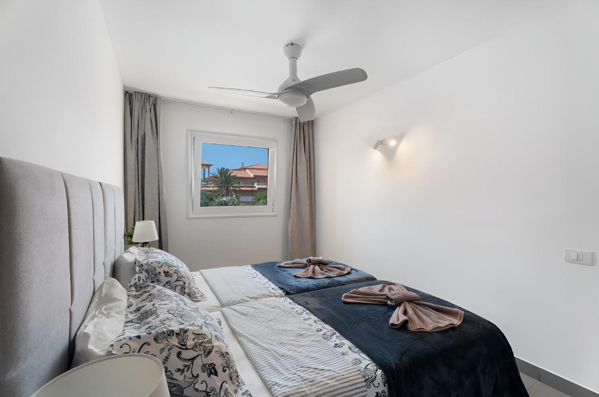 Apartamento En Playa De Las Americas, Torre Del Sol Exterior photo